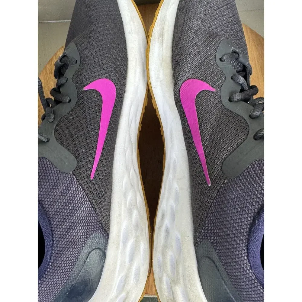 Nike Revolution 6 Anthracite/Vivid Purple DD8475–011 Men's size 9.5 W